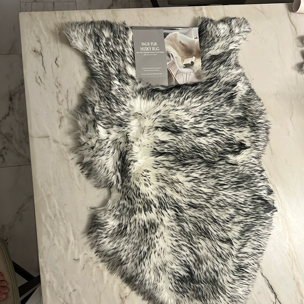 Black & White Faux Sheepskin Rug